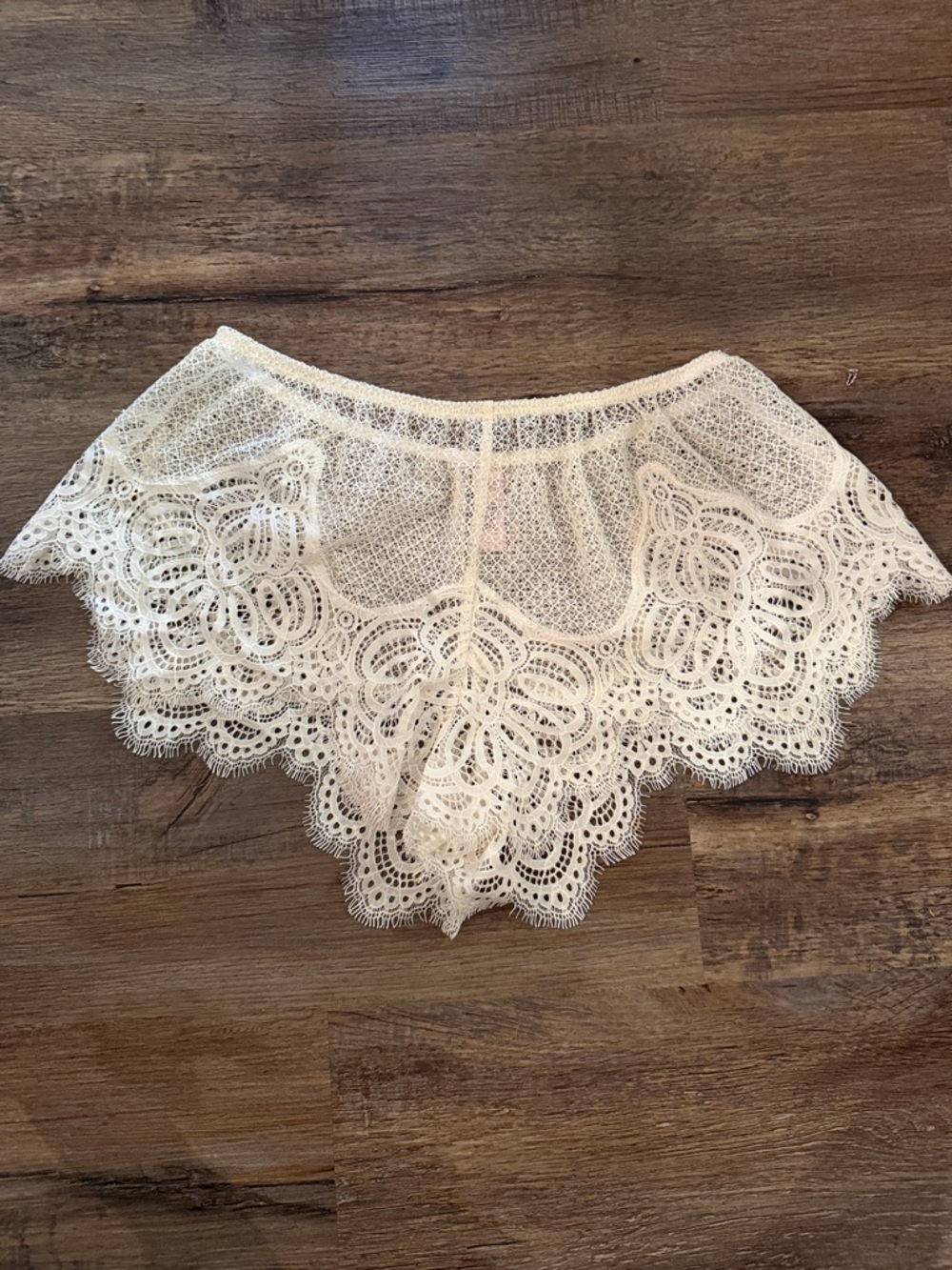 Bridal White Lace Women's Shorts - NWOT